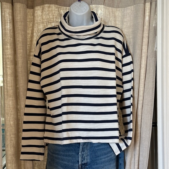 J. Crew Vintage cotton terry turtleneck -navy/white stripe - excellent cond - L - Picture 9 of 10